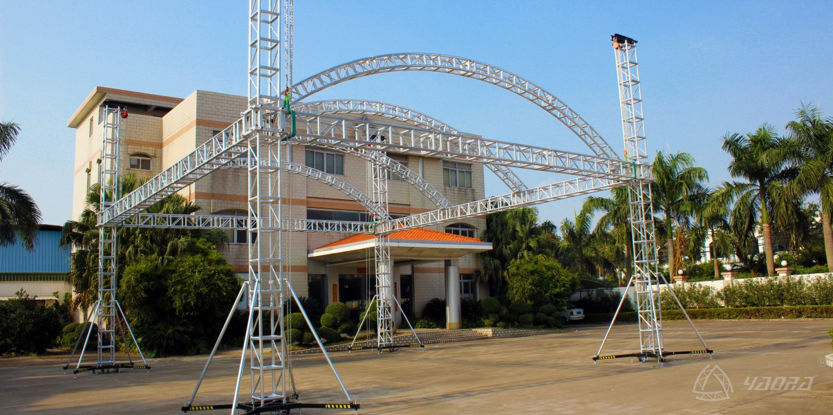 舞臺(tái)燈光架的搭建注意事項(xiàng)