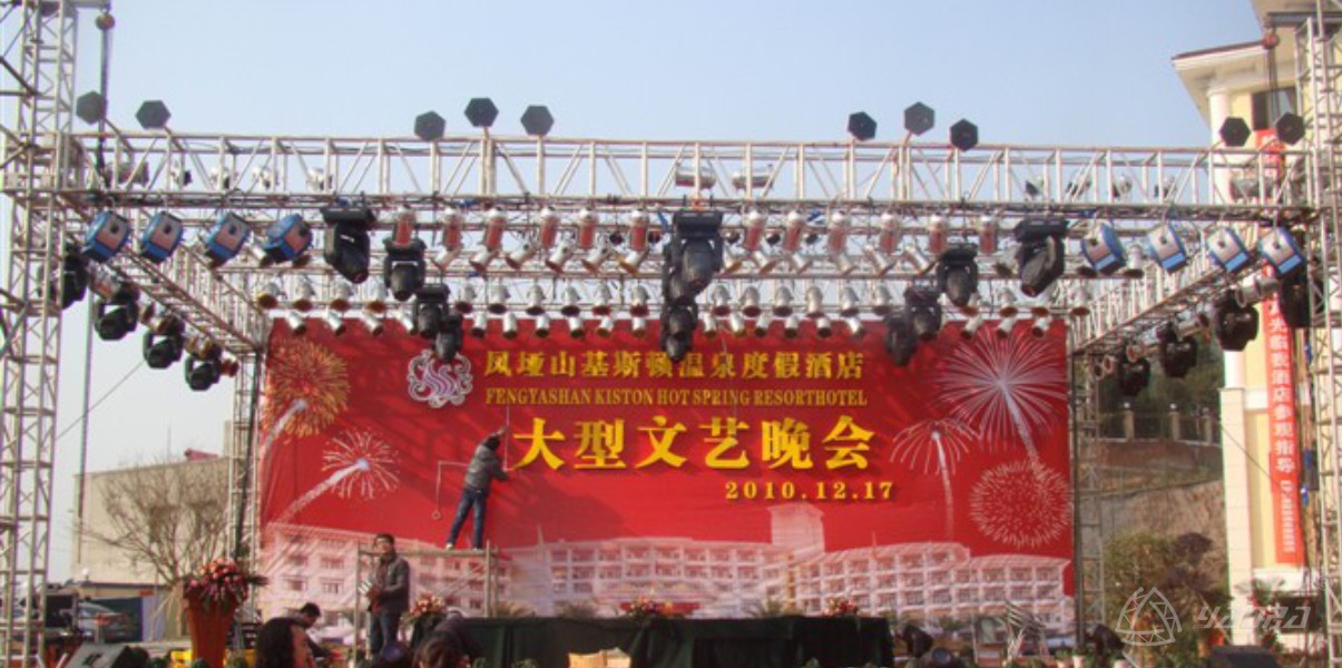 舞臺(tái)燈光架的規(guī)格和價(jià)格