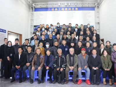 《2022品牌產(chǎn)業(yè)互聯(lián)戰(zhàn)略暨高空安全作業(yè)技術(shù)交流會(huì)》精彩回顧！